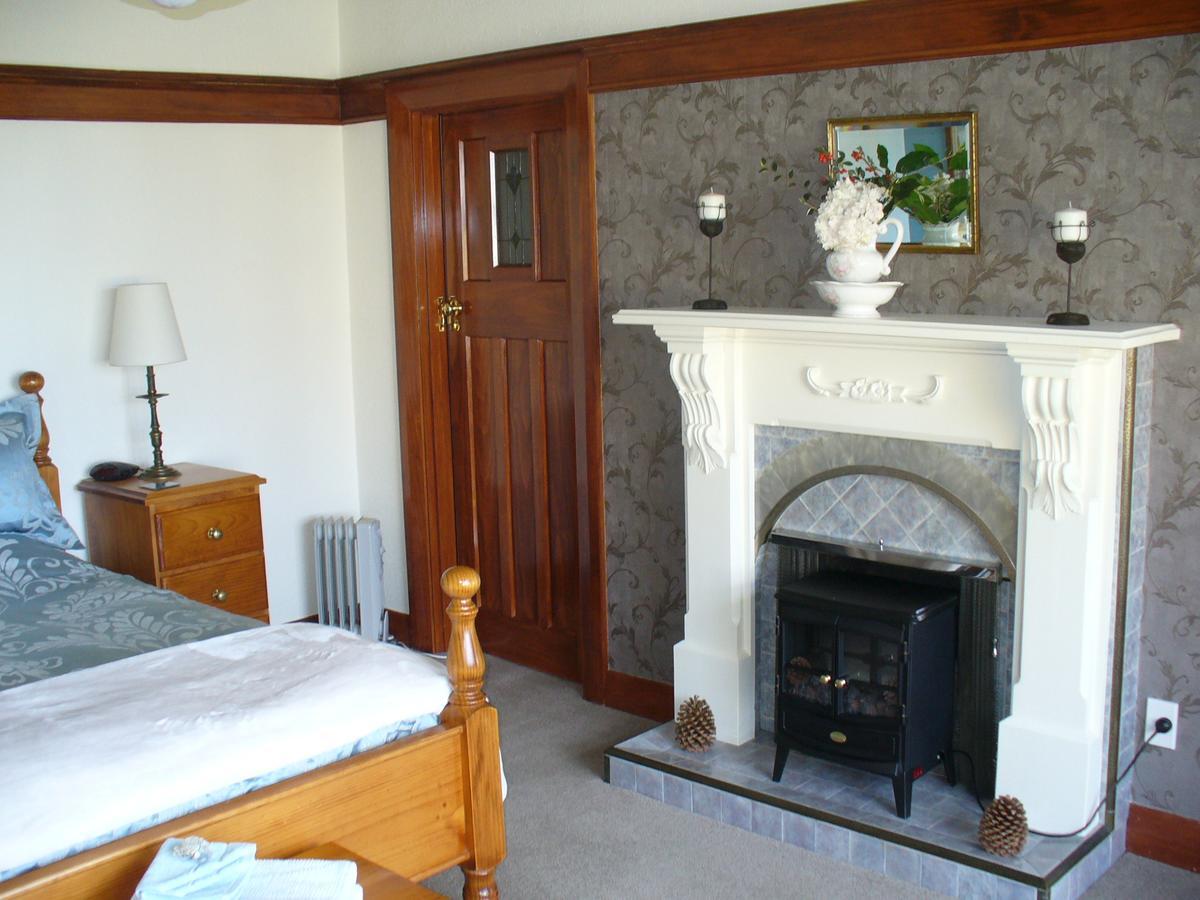 Oasis On Orwell Bed And Breakfast Oamaru Bagian luar foto
