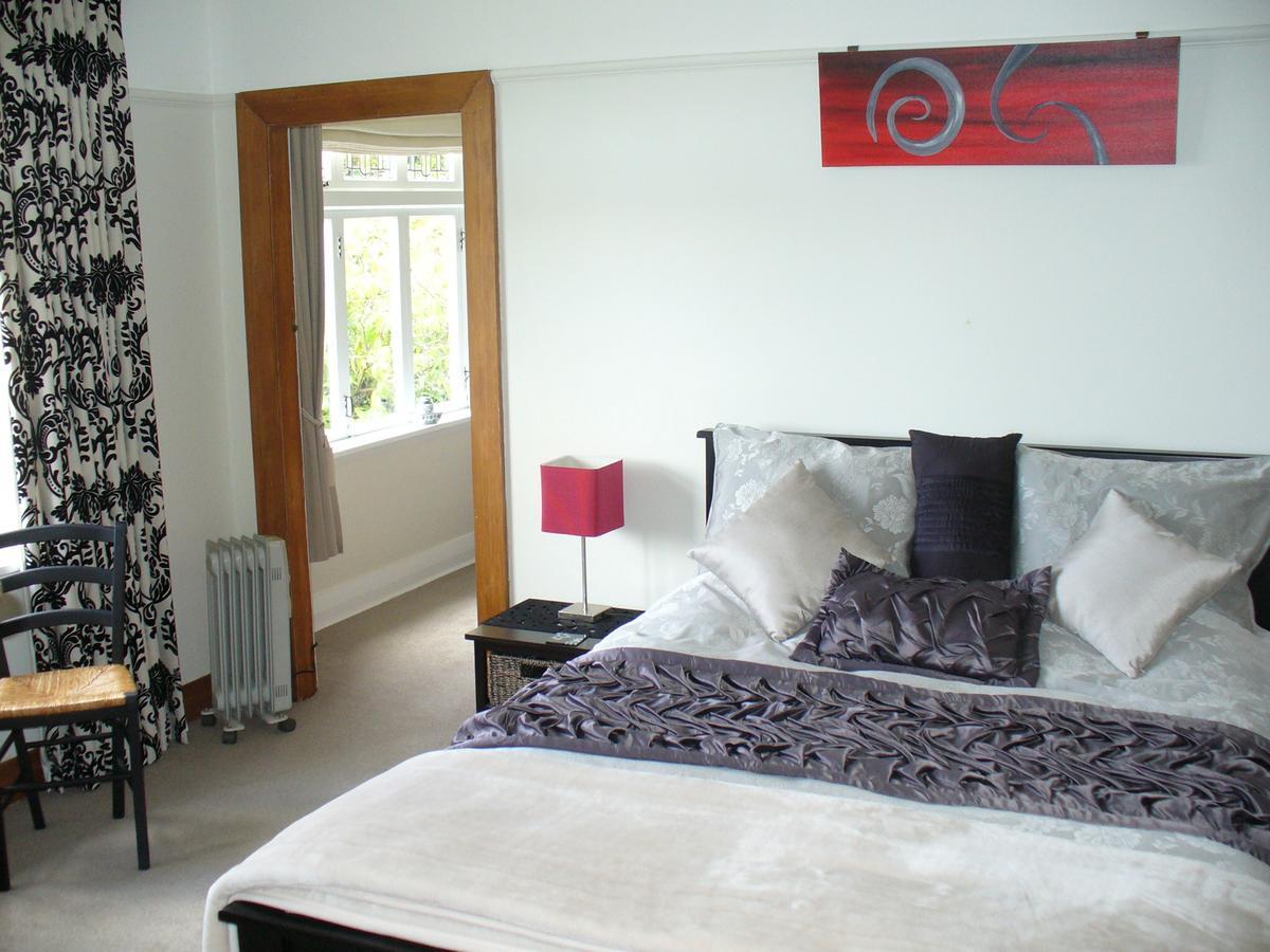 Oasis On Orwell Bed And Breakfast Oamaru Bagian luar foto