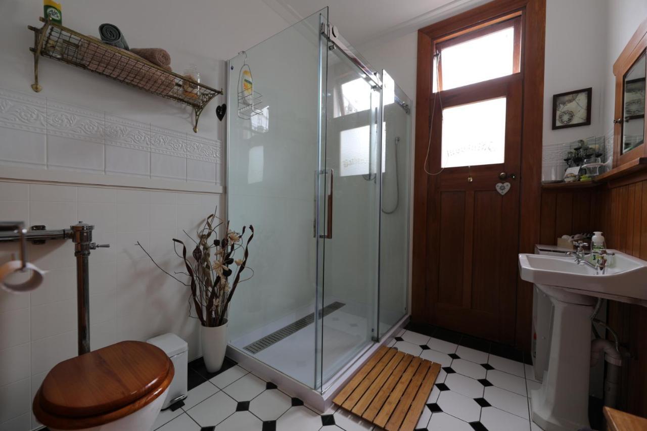 Oasis On Orwell Bed And Breakfast Oamaru Bagian luar foto